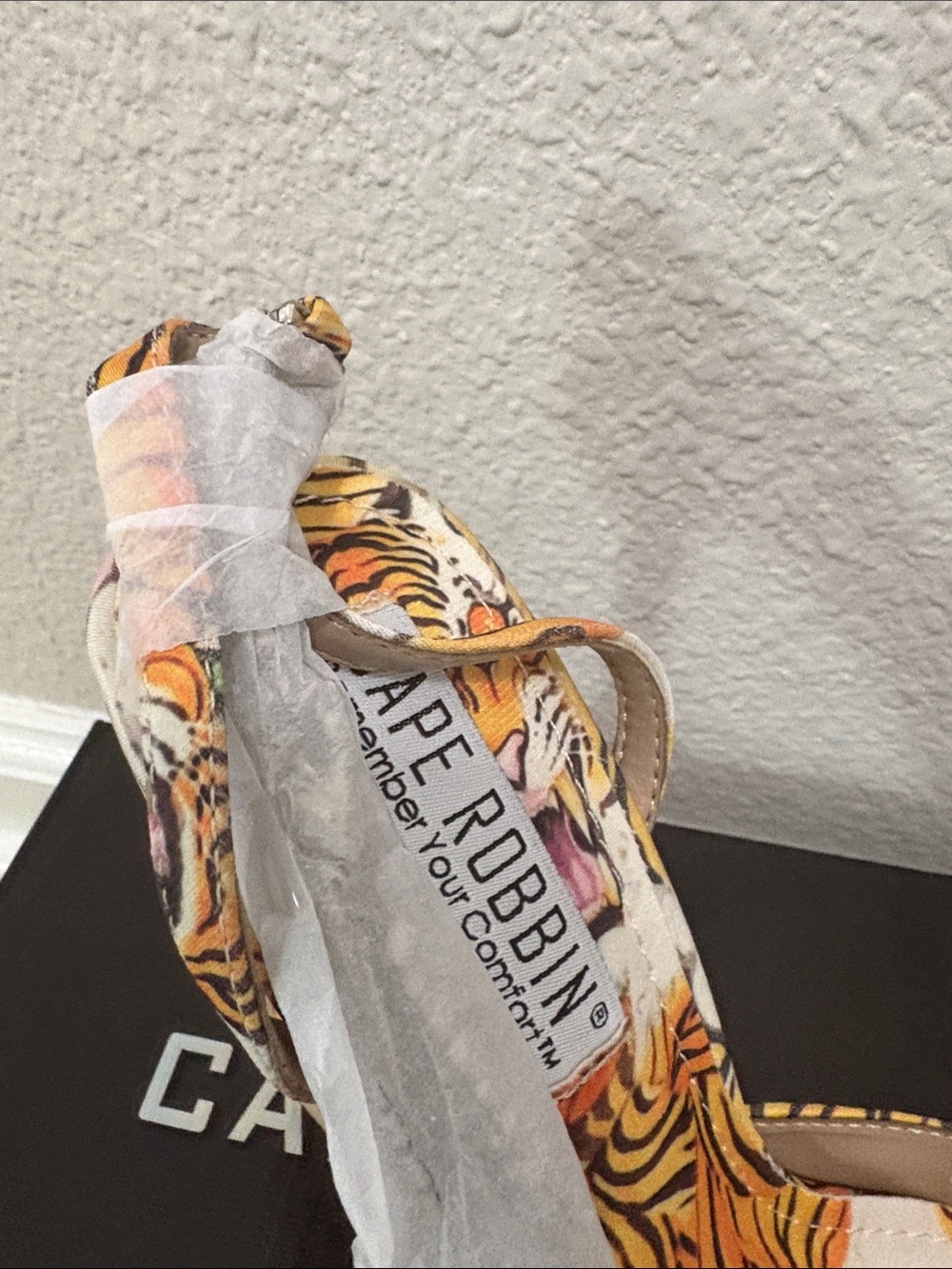Tiger-Print Slingback Block Heels - Picture 7 of 8